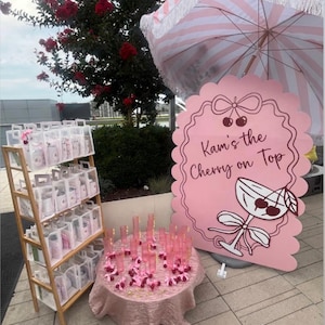 Kamaria added a photo of their purchase