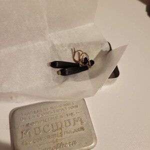 Clairissa added a photo of their purchase