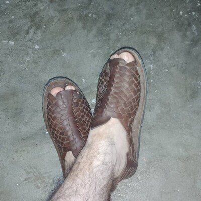 huaraches size 8 mens