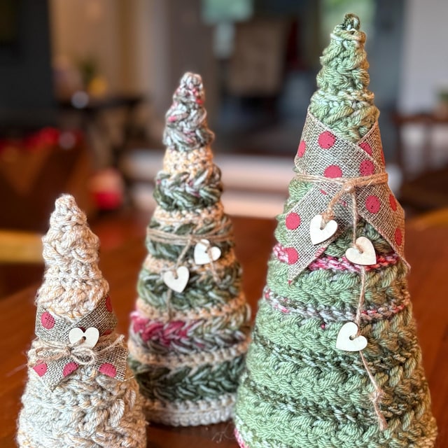 A customer's finished Wheat Stitch Tree Crochet Pattern + Video