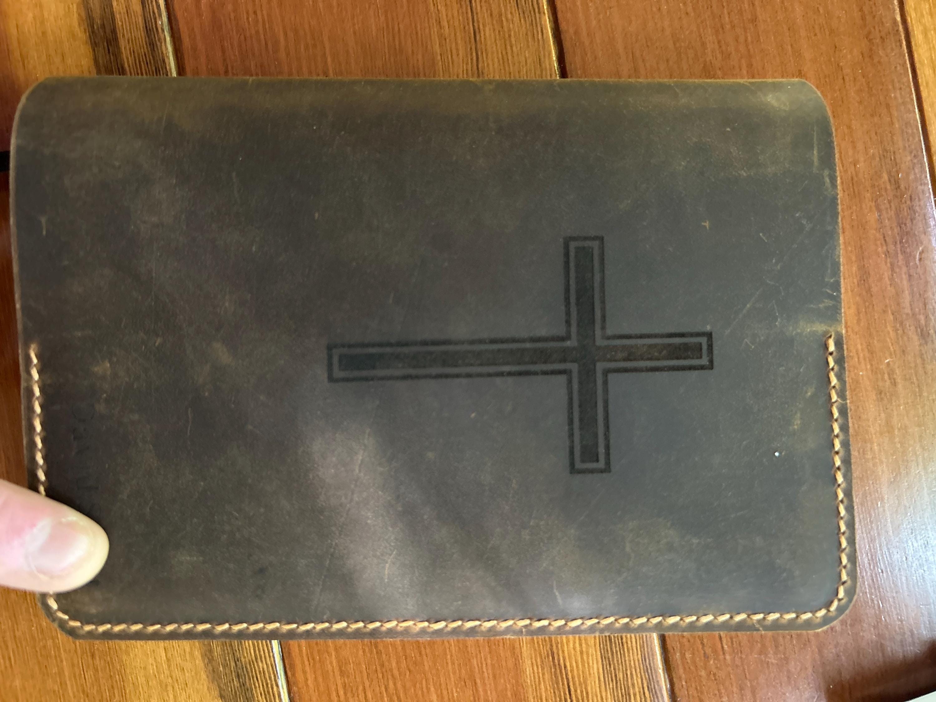 Personalized Leather cover for bible KJV , Custom leather holy bible book case cover christian gifts for men women Z04-LBBC05S