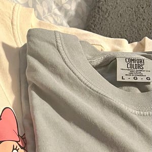 Valeria added a photo of their purchase