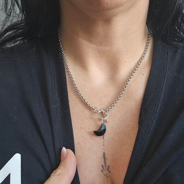 Women Choker Necklace: Statement Hollow Heart Pendant Necklace With Imitation Pearls And Colorful Accents For Women From Patrickpatterson, $8.89