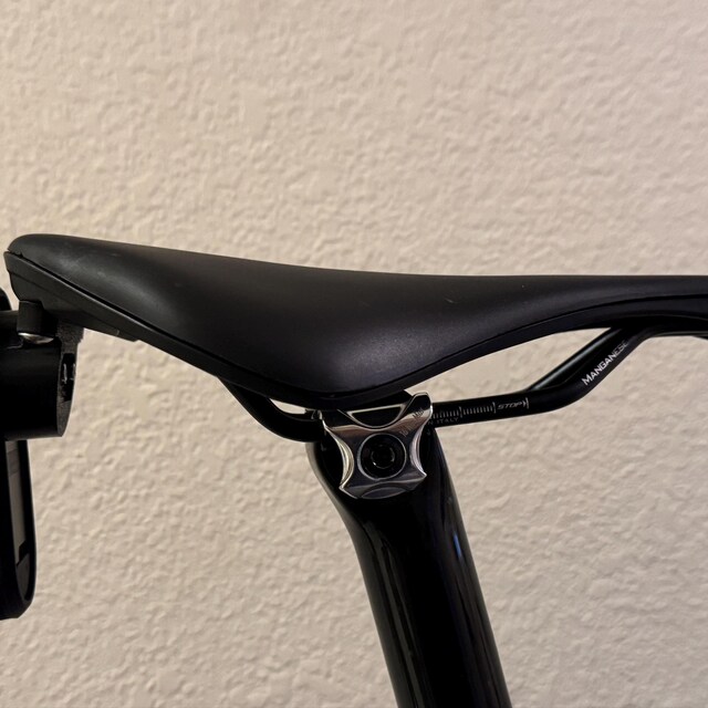 Bicycle Garmin Varia Mount For Specialized Swat Saddle Bike