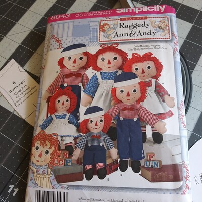 Raggedy Ann and Andy Dolls Three Sizes 15, 26, or 36 Simplicity Sewing Pattern 8043 - Etsy