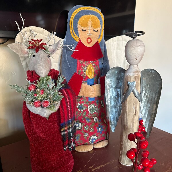 butterfly-necklace-little-girls-name-necklace-small-girls-jewelry