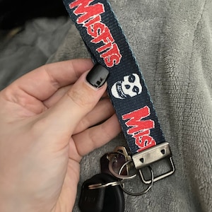 The Misfits Fiend Club Skull Logo Keychain Lanyard Keyring ID Badge Holder LYN-041 1 The Misfits Fiend Club Skull Logo Keychain Lanyard Keyring ID Badge Holder LYN-041 1