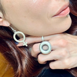 Iris added a photo of their purchase