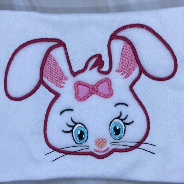 Super Cute Rabbit Towel Peeker Embroidery Applique Design. 5x7