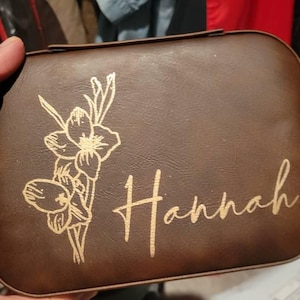 Jennifer hat ein Foto des gekauften Artikels hinzugefügt