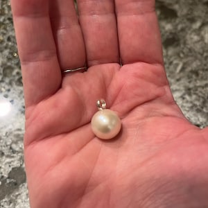 Kirsten added a photo of their purchase