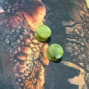 3/4 Plugs For Ears Pair Of Green / Gauges - Double Flared, Size 8g To 1 Inch (13 Sizes) Jade Stone Plugs