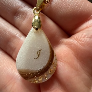 Nele added a photo of their purchase