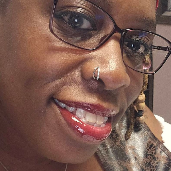 NONTAI 16G Titanium Dangle Huggie Hoop, Cartilage Conch Helix Hoop