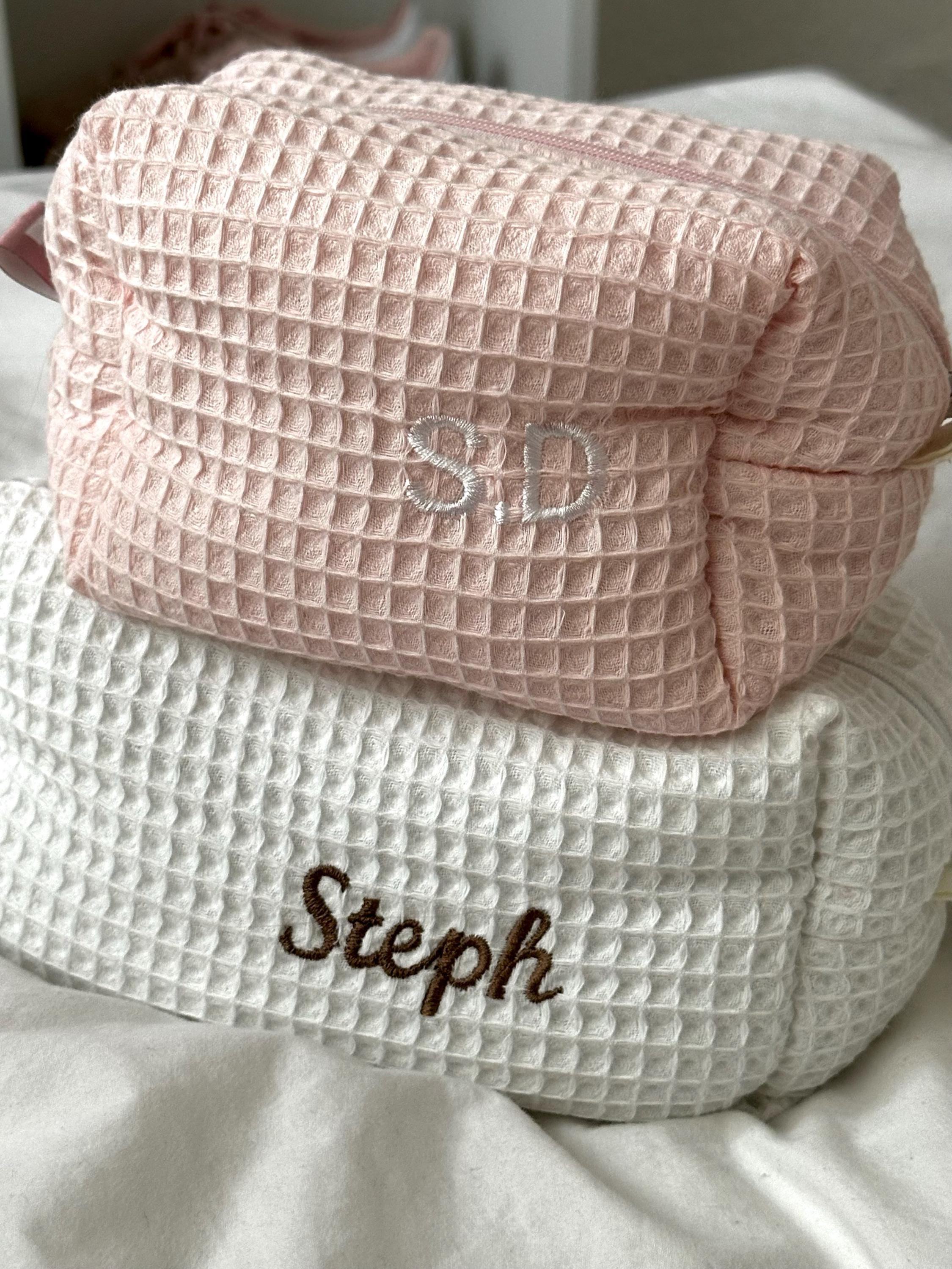 Personalised cosmetic/makeup bag in waffle fabric, skincare bag, bridal gift, bridesmaid bags, makeup bag, gifts for her