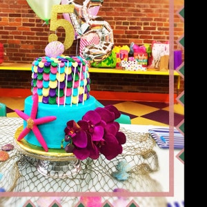 Deanna added a photo of their purchase