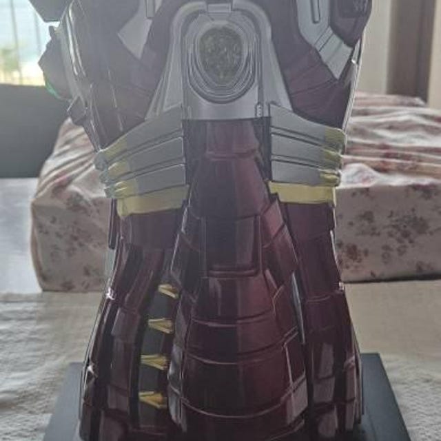 ナノガントレット メタル アイアンマン ナノガントレット ハルク