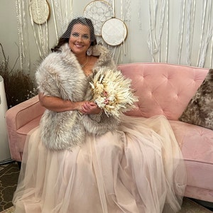 Blush Nude Faux Fur Bridal Wrap, Wedding Fur Shrug, Bridal Fur, Fur