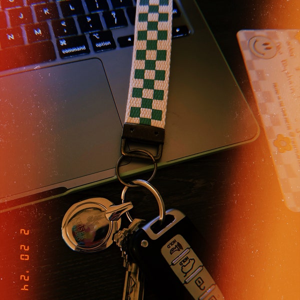 Checkerboard Pattern Keychain Wristlet / Key Fob / Checker Print ...