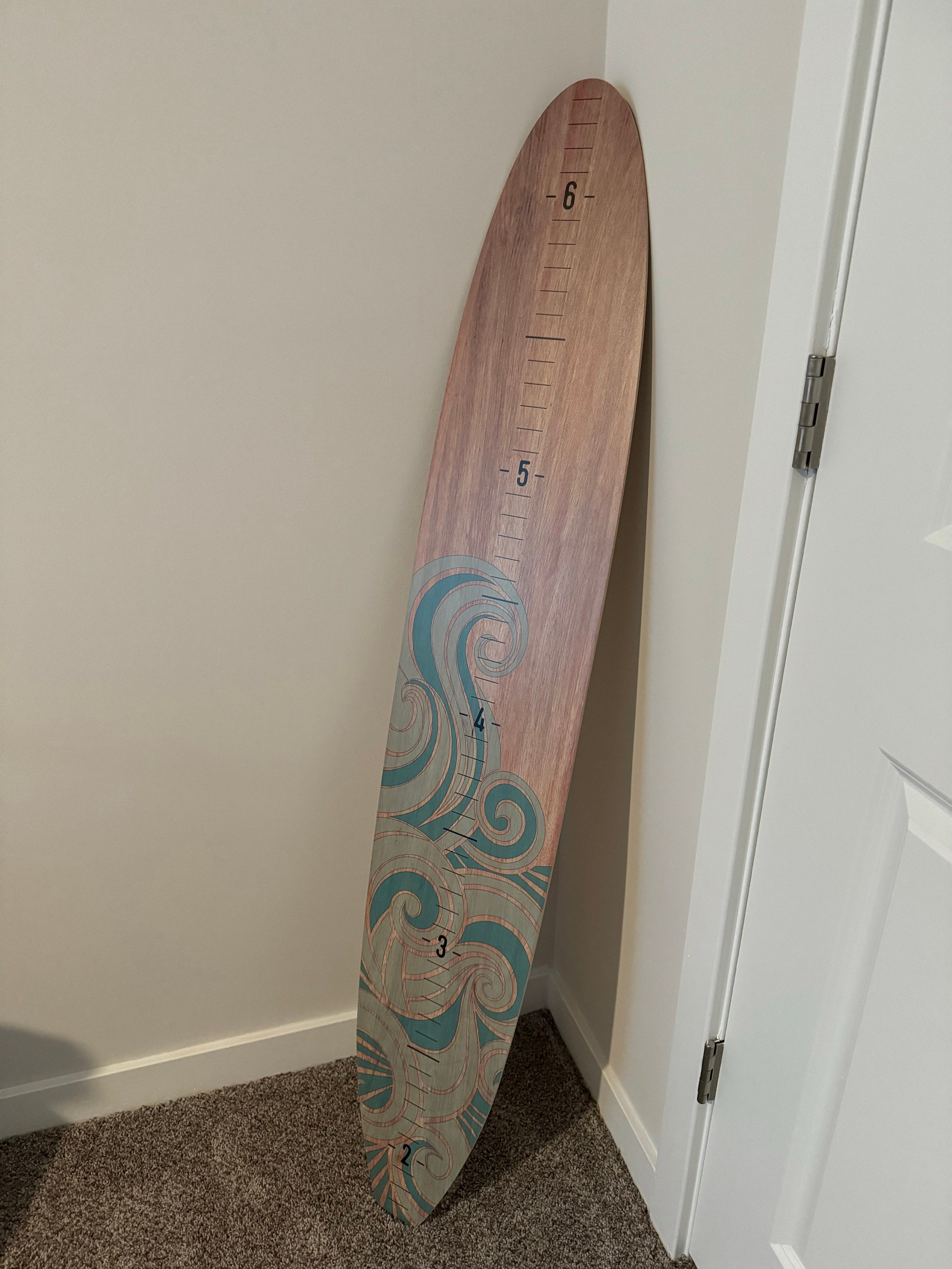 Surfbrett-Wachstumskarte, Holz-Höhentafel, Ozean-Dekor, Kinderzimmer-Dekor, Küsten-Kinderzimmer-Dekor, Surfbrett-Wandkunst, Strand-Themen, Junge, Mädchen, Lineal
