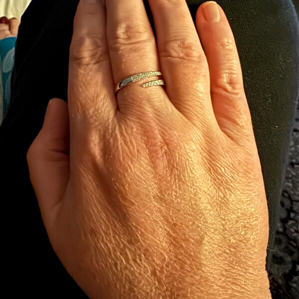 1ct Solitaire Engagement Ring for Women • Gold Stacking Iconic Leaf ...