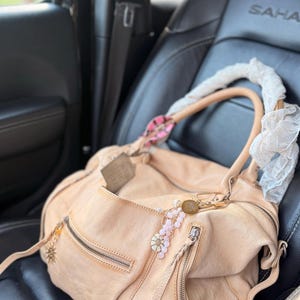 Nakaiya added a photo of their purchase