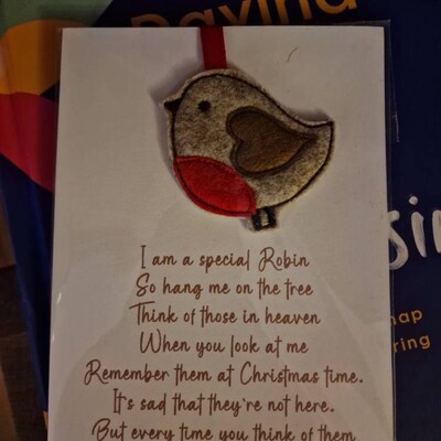 Remembrance Christmas Robin & Card, Felt Robin Tree Decoration ...