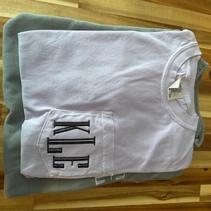 Kaitlyn added a photo of their purchase
