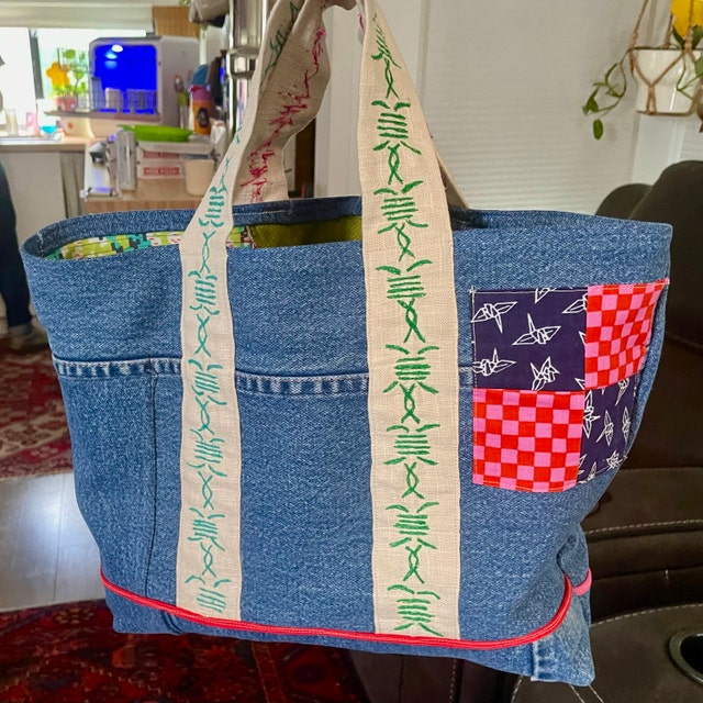 ★TOUT Y EST★ Printed Pattern Pocket Tote Bag CLDMB1202 Tote Bag Pattern - the Multi-purpose Carry All Bag - Pdf
