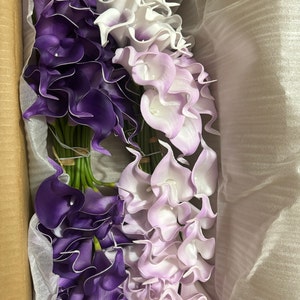 GOLD VEGAN FLOWERS