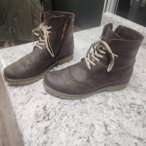 Dominique added a photo of their purchase