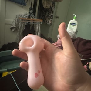 Kaitlyn added a photo of their purchase