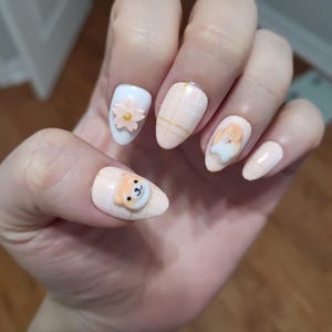 柴犬のプレスオンネイル、3Dネイルアート、かわいいジェルネイル