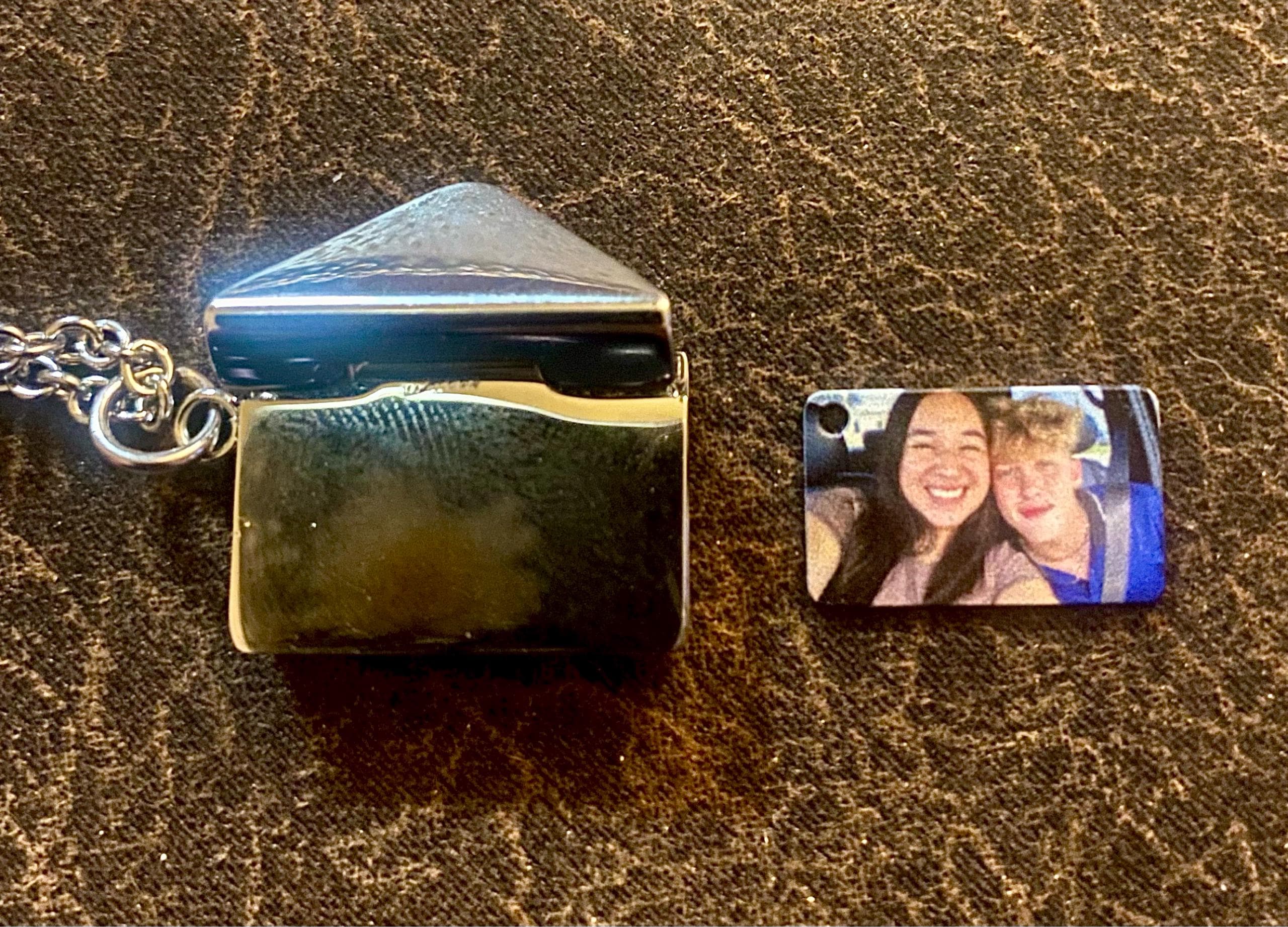 PERIMADE Custom Engraving Photo Locket • Gold Mail Envelope Couple Necklace • Sentimental Relationship Jewelry • Trendy Best Friend Gift