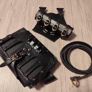 革製の中世の鞘。LARPやコスプレ用の剣の鞘 - Etsy 日本