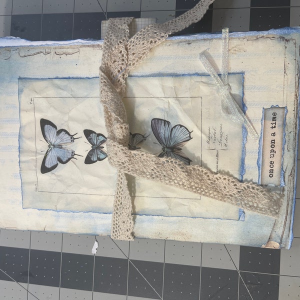 Page Pockets No. 3 Junk Journal Folio Kit, Folder, Blue, Butterfly ...