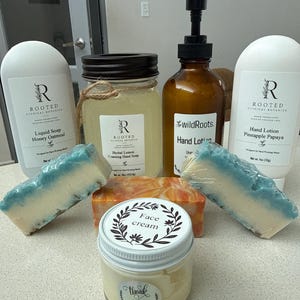 Itza added a photo of their purchase