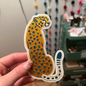 Iron-On Vs Sew-On Patch (Differences In Quality & Cost - Foto 7