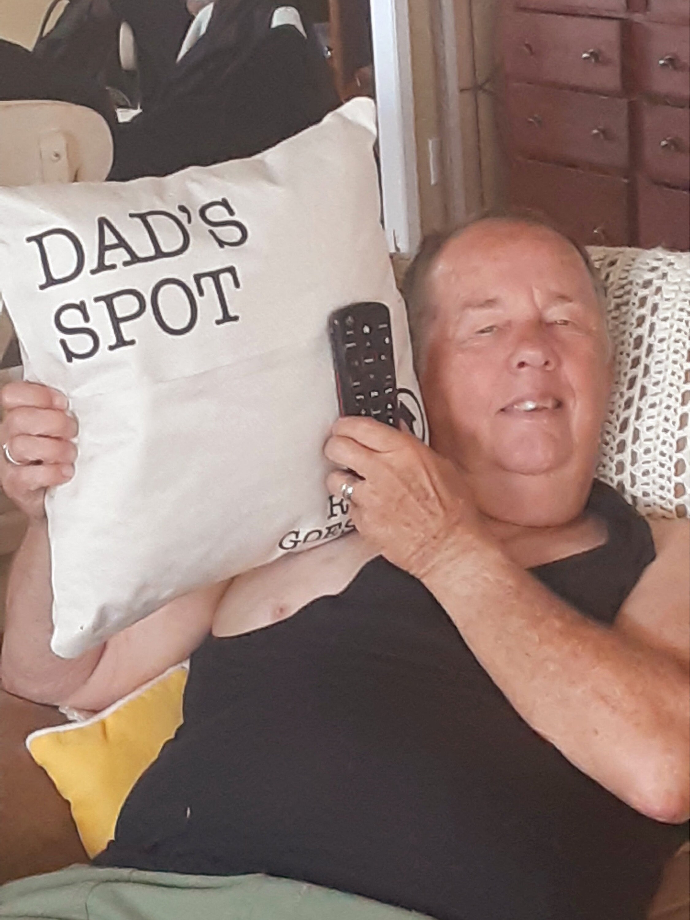 father&#39;s day pillow dad&#39;s spot remote goes here faux linen pillowcase pillow great gift for dad birthday christmas fathers day funny pillow