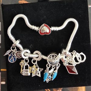 ずっと気になってた PROJECT SKZ! Jewelry Set, Stray Kids Bracelet Charms 帽子