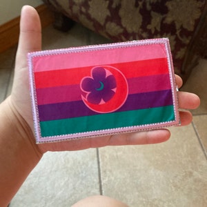 Leslie added a photo of their purchase