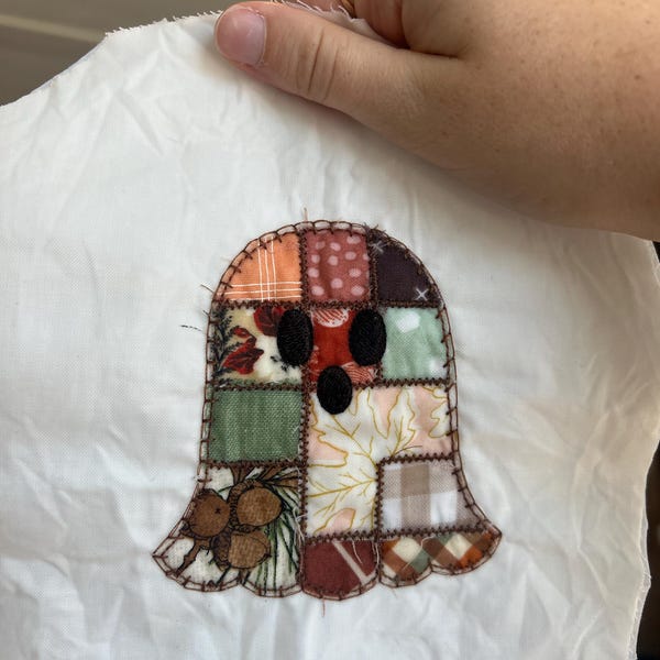 Patchwork Ghost Pattern Patchwork Ghost Applique Embroidery Design: Halloween Quilt Pattern ...