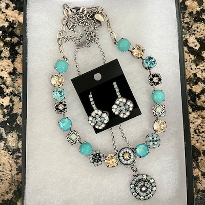 Green Muse Tennis Bracelet