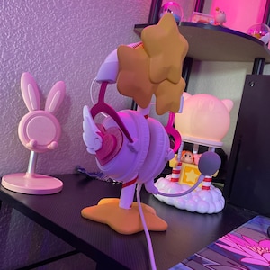 Arlette added a photo of their purchase