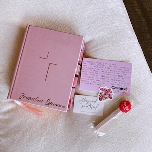 pink NIV JESUS  BIBLE, Bible with tabs, personalized gifts, pink hard cover
