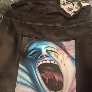 Theadore added a photo of their purchase