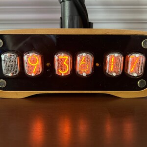 EUNEWR LED Nixie Tube Clock,Orologio Tubo Digitale Con Calendario - Foto 10