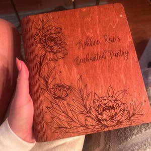 Ashlee added a photo of their purchase