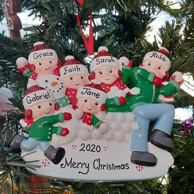 Personalized Snowball Fight Family Christmas Tree Ornament – For 2-6 Family Members