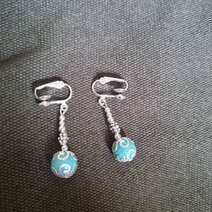 A PAIR OF TIBETAN SILVER DANGLY SLIM LEAF PURPLE BEAD CLIP ON - Foto 4